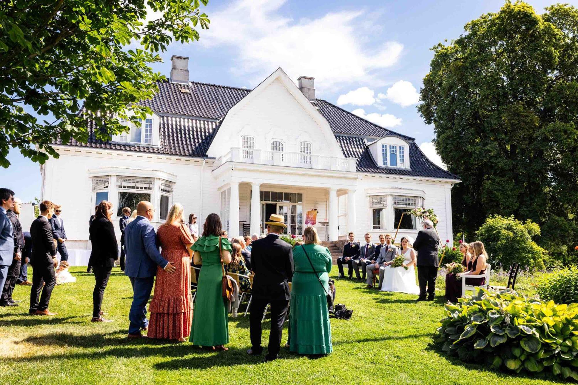 Thorbjornrud Hotell Jevnaker Extérieur photo